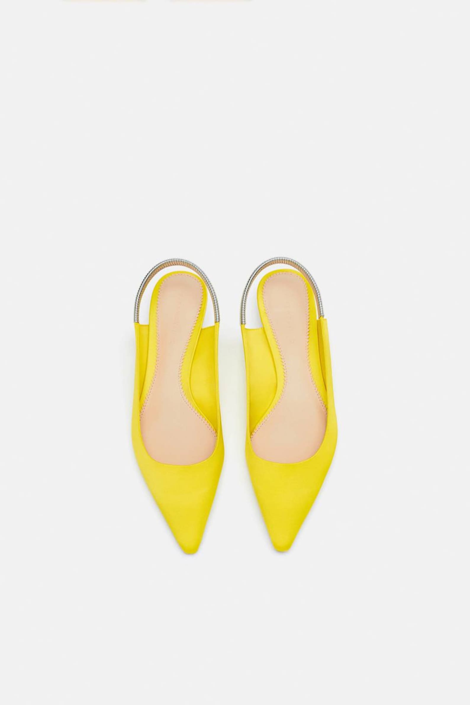 open babet shoes, yellow heel open ballet shoes. back with metallic mesh band. metallic heels. open babet shoes, yellow heel open ballet shoes. back with metallic mesh band. metallic heels.