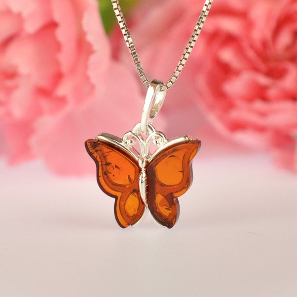 Butterfly Amber Pendant, Natural Baltic Amber, Butterfly Sterling Silver 925 Pendant, Butterfly Gemstone Pendant, Small Amber Pendant