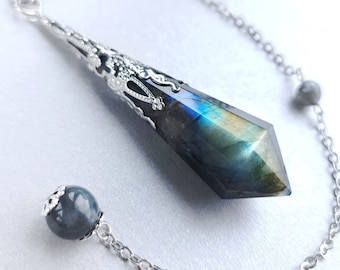 Labradorite Pendulum - Blue Light Moonstone Multi-Color Natural Crystal Pendulum - Spiritual Dowsing Tool Divination Tool