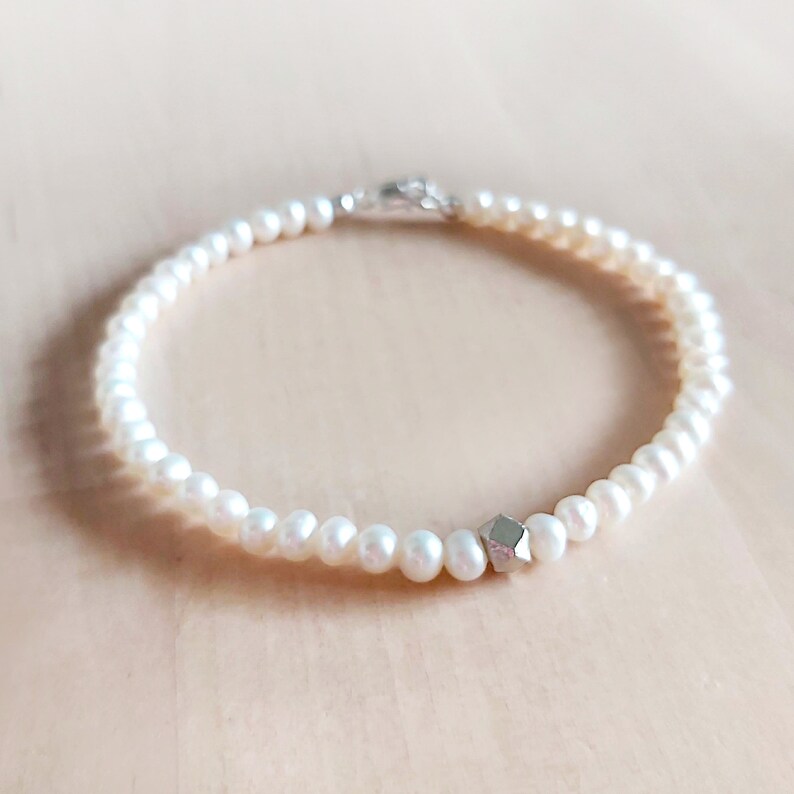 Genuine Black Fresh Water Pearl Bracelet w/ 925 silver Genuine Black Fresh Water Pearl Bracelet w/ 925 silver