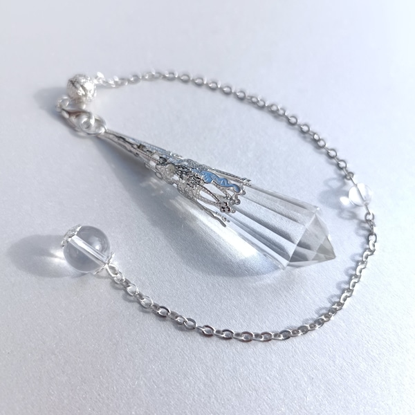 Clear Quartz Pendulum - Natural Crystal Pendulum - Spiritual Dowsing Tool Divination Tool