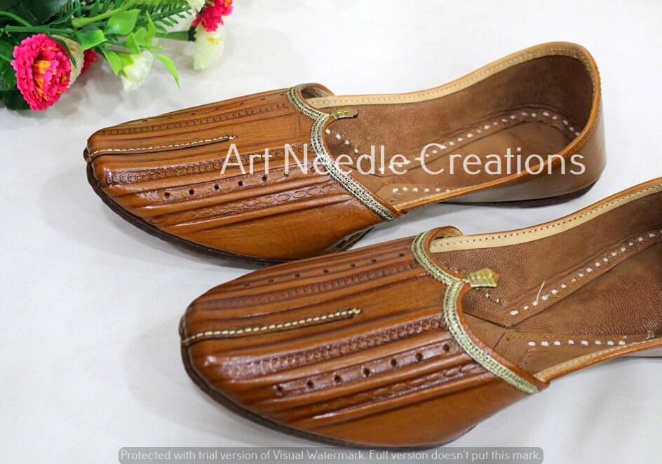 Schoenen Herenschoenen Juttis en mojaris Handgemaakte Indiase lederen slaper flip-flop schoen sandaal slip-ons Kolapuri etnische ambacht Rajasthan slippers 