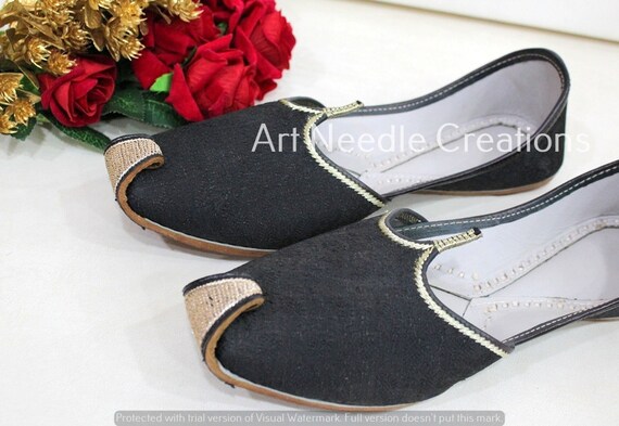 Men black khussa Shoes Punjabi Jutti 
