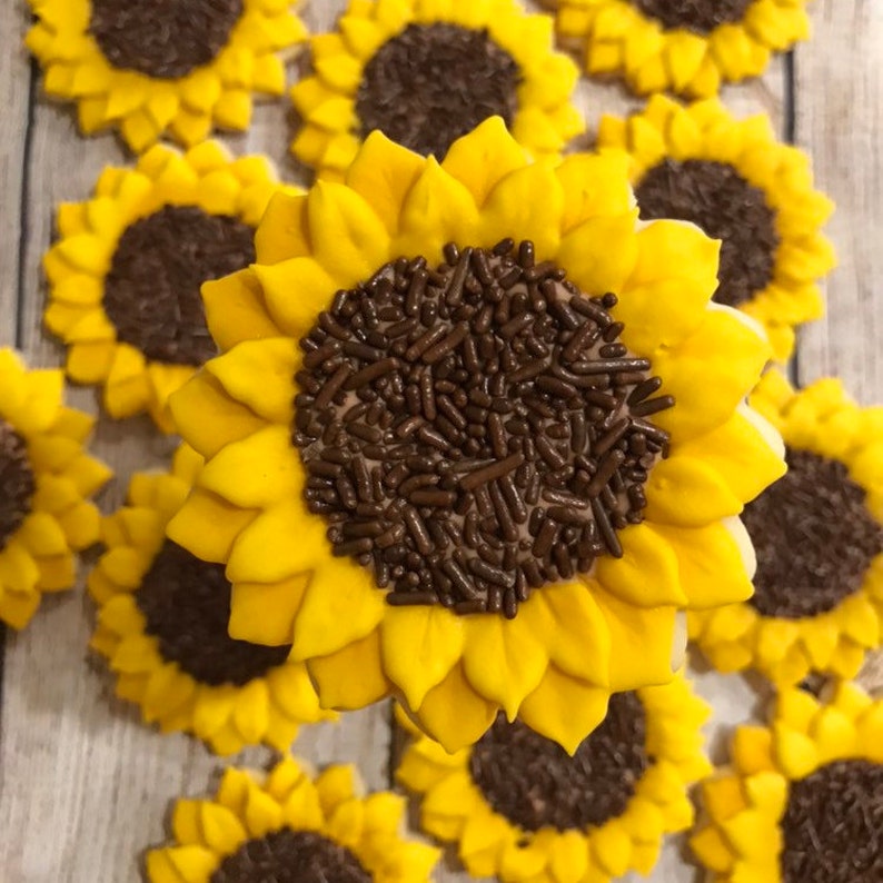 Sunflower cookies 1 dozen sugar cookies flower cookies image 0