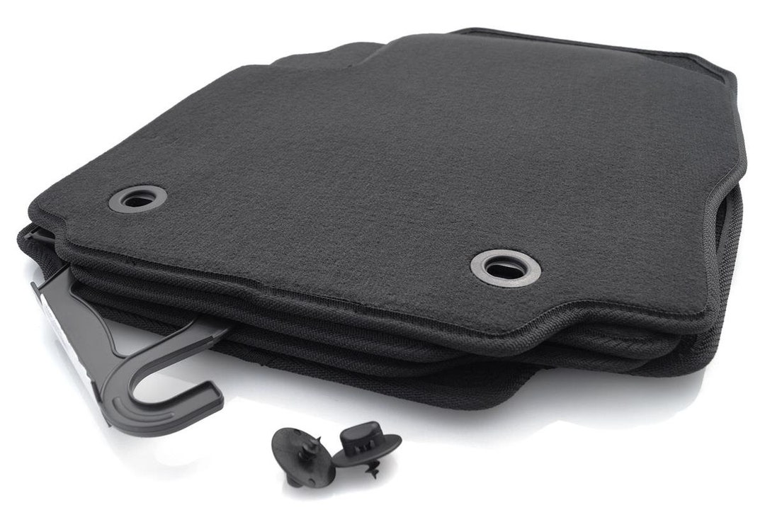 Floor Mats Ford Mondeo 20072012 Original Quality Velor Car Mats 4