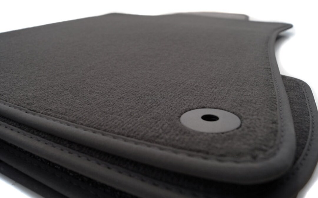 Floor Mats Suitable for Audi A4 S4 RS4 B6, B7 Premium Velor Mats Car