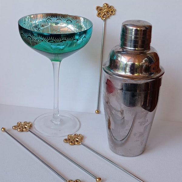 Metal Cocktail Stirrers Set Bee, Fun Bar Gift, Christmas Party Drinks, Cute Bar Accessories, Drink Stirrers,  Bar Housewarming gift,
