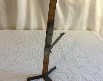Vintage 1950s Pin-It Skirt Marker. Hem Marking Tool. De Luxe by Orco Products, Inc. Dayton, Ohio. Pin or Chalk Skirt Marker. Metal and Wood.