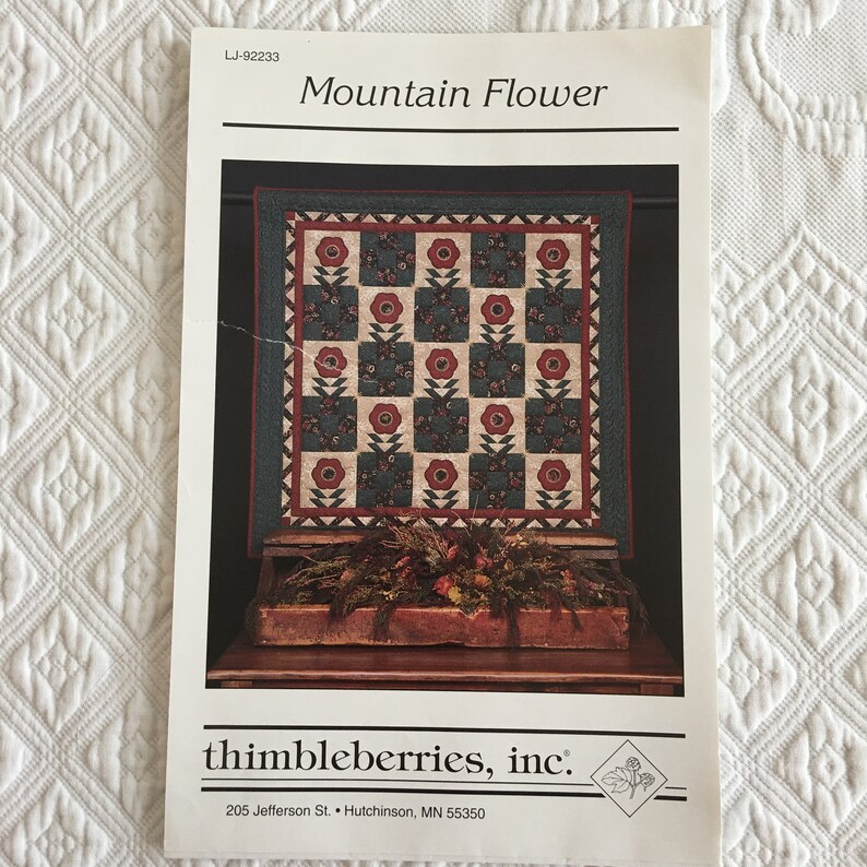 Flower Quilt Patterns. Mountain Flower by Thimbleberries Inc. Etsy