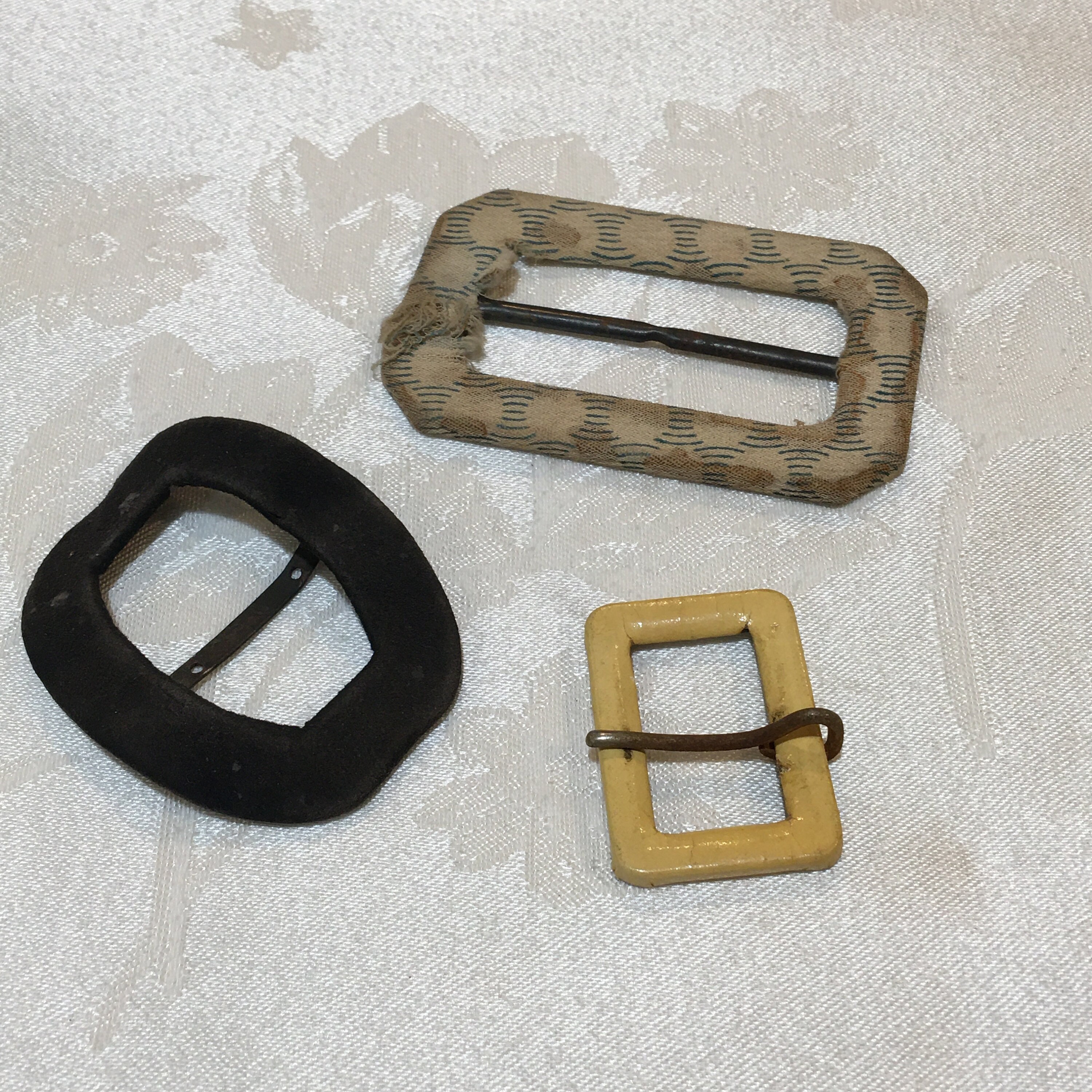 Vintage 1940s 1 Old Dress Buckles. 2 Leather Covered Old  display picture 3