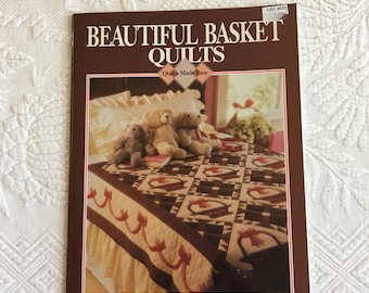 Vintage 1995 Beautiful Basket Quilts, Quilts Made Easy, Designs Patterns Techniques, by Oxmoor House. Great Basket Designs and Instructions.