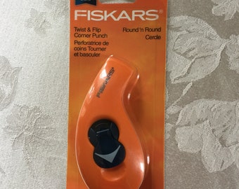 Vintage Fiskars Twist and Flip Corner Punch para scrapbooking e confecção de cartões. Para cantos arredondados pequenos e grandes.