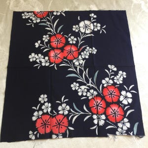 Vintage Japanese Yukata Fabric Piece 10 X 15 1/4 for Quilting or Make a Pillow Top. Lovely Fabric. Same Colorations on Both Sides.