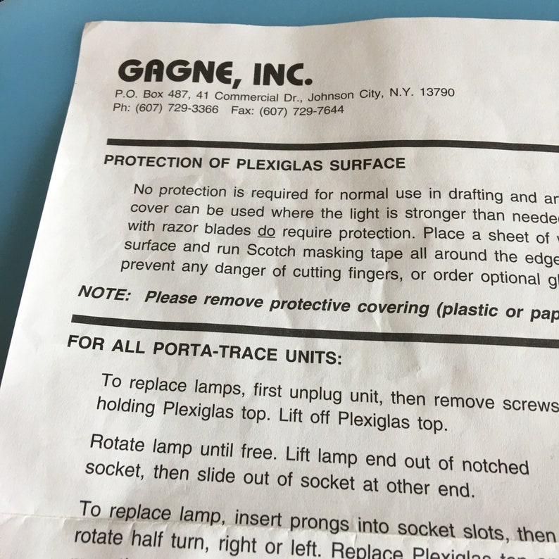 vintage Gagne, Inc. Porta Trace Light Box. Prise portative dans la boîte lumineuse de traçage. Étui zippé noir à transporter et à ranger. Surface de 10 X 12. image 4