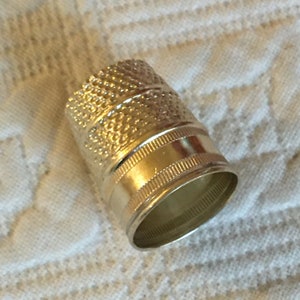 Vintage Silver Size 7 Thimble. May be Sterling Silver. It Looks Like it But Can&#39;t Find a Marking. Lovely Light Weight Thimble.
