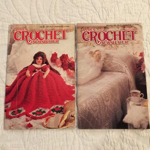2 magazines d&#39;information au crochet vintage d&#39;Annie. 1990-91 avec couvre-lits au crochet, afghan, pull, sets de table, chapeaux et articles pour enfants.
