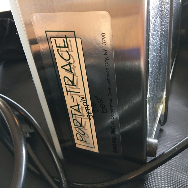 vintage Gagne, Inc. Porta Trace Light Box. Prise portative dans la boîte lumineuse de traçage. Étui zippé noir à transporter et à ranger. Surface de 10 X 12. image 10