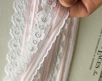 Vintage 1 3/8" wide White & Pink Lace Trim. Flat Lace w/ Flower Designs, Two Pink Stripes and Scalloped Edges.