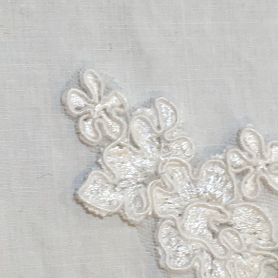 Vintage White Lace Appliques for Making Wedding Dress… Gem