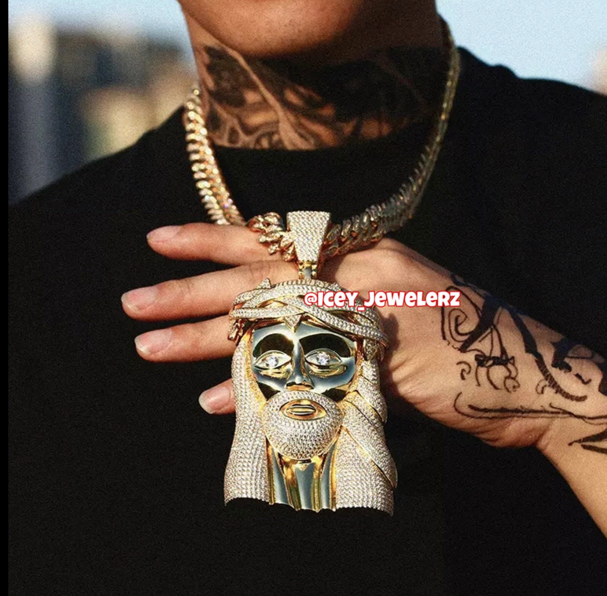 Jesus Piece Pendant / Hip Hop Jewelry 