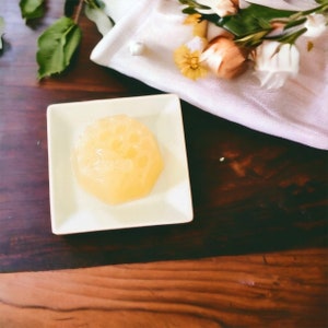 Honeybee Soap | Moisturizing Soap | Honey Scented Soap | Handmade Soap