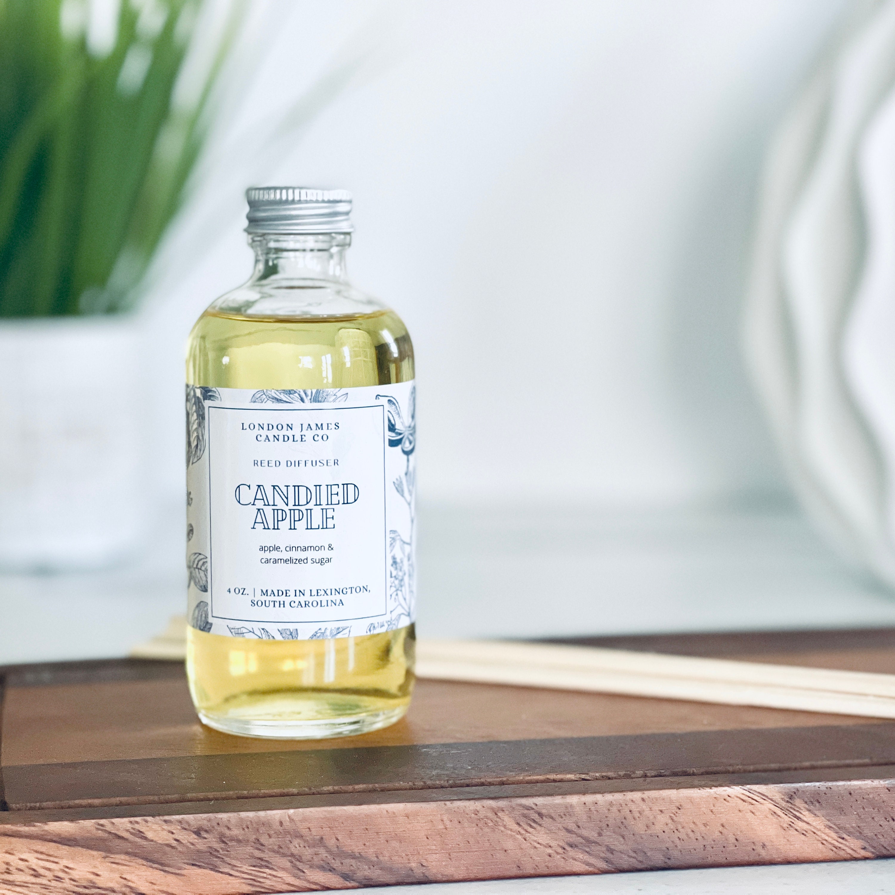 M&SENSE 240ml grote rietverspreider voor thuis | bosgeurende olieverspreider met sticks | natuurlijke huisgeur voor slaapkamer, badkamer, woonkamer