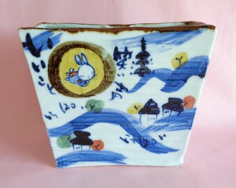 Ikebana vase Hare-Rabbit pattern/ Flower vase Bunny pattern/Japanese ART ceramics flower vase ,S0996