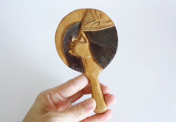 木製ハンドミラー 日本のアイヌ 北海道 高級木彫り 民芸品 漆塗り 木製