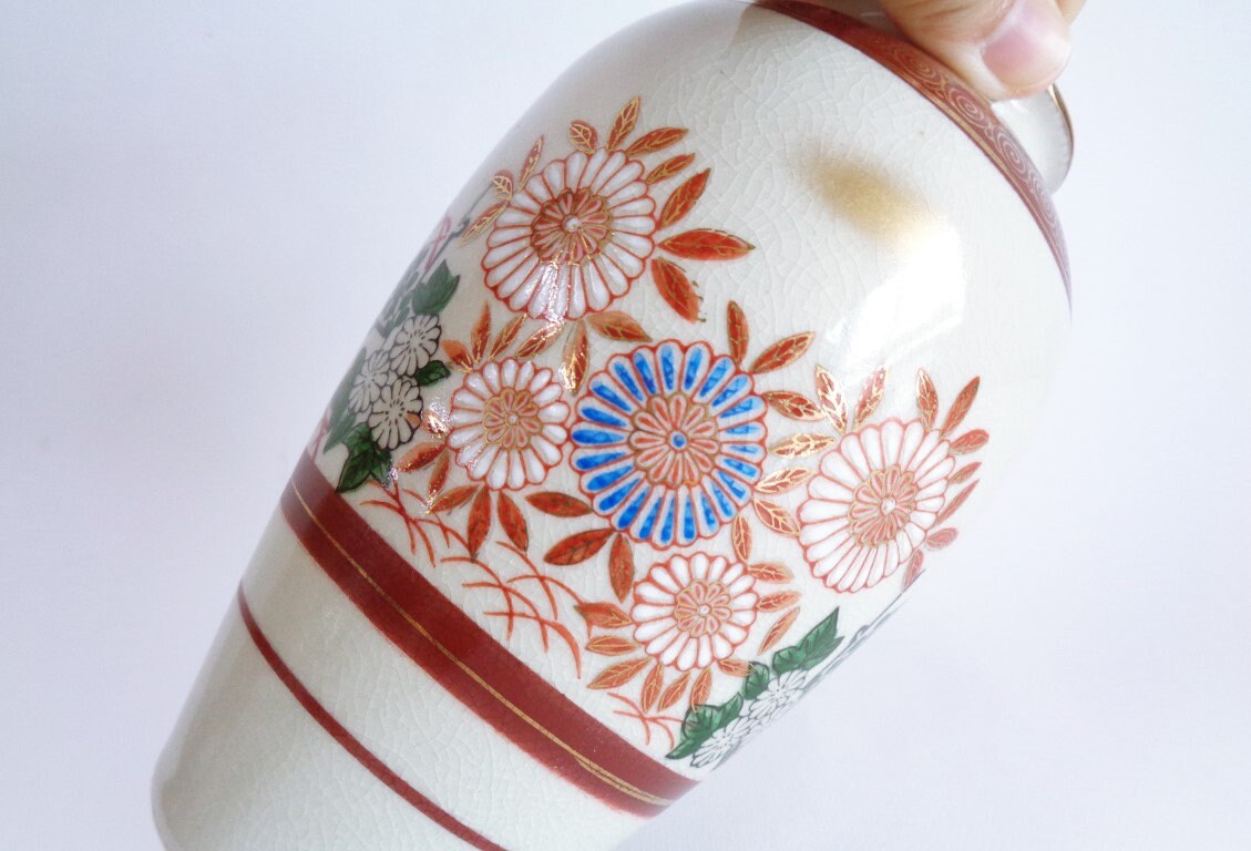 九谷焼・伝統的な手描き陶器花瓶 九谷焼 芸術的陶器 手描き花瓶、日本九谷焼 ヴィンテージフラワー