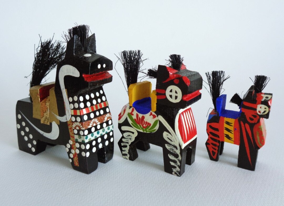 Miharugoma, Yahatauma and Kinoshitagoma Japans Three Great Horses