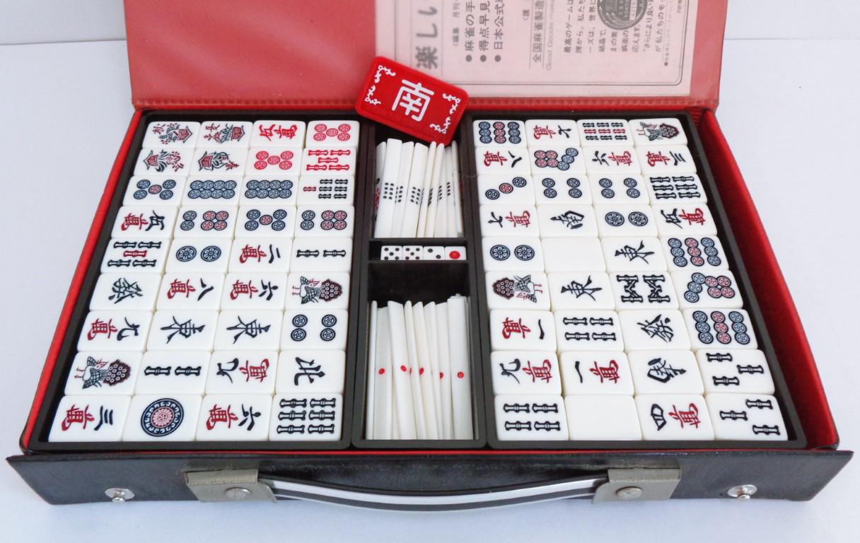 Mahjong Set, Vintage Japanese Mahjong Game, High-quality Riichi