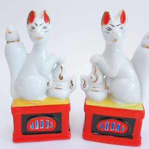 Shinto Fox Statues Japan Inari Kitsune (two Fox Left & Right), Japanese buddhist altar M size statuettes pair #8470