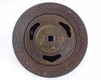 Antique Incense burner Japanese Nambu Tekki craft Cast iron Handmade container Showa era #8503