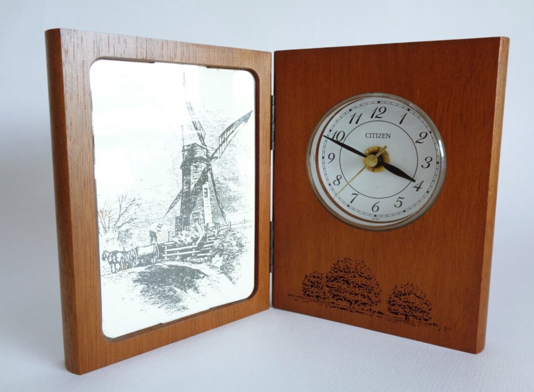 Citizen Laser Clock Traditional Collection Model WR320-C06 ,made