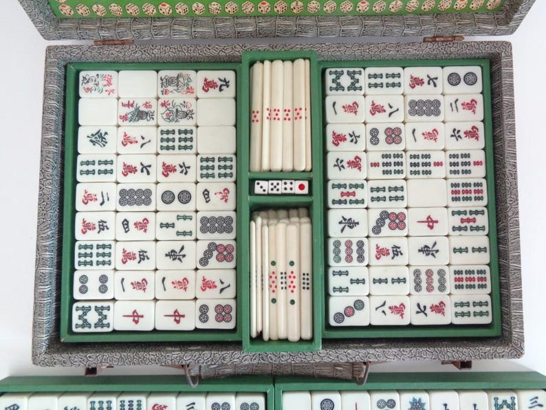 Japanese Mahjong Luxury set Bamboo base tiles Antique kit, wooden case, "Time traces" #BM2 image 4