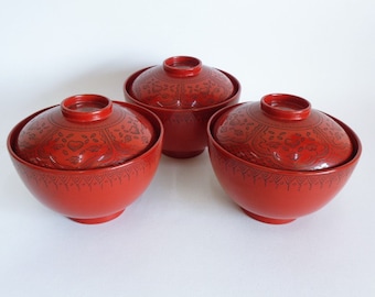 Antique lidded wooden bowl set-3, Japanese Kagawa lacquerware, carved thin pattern, Urushi Lacquered  #S8359