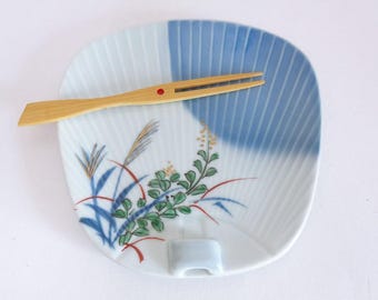 陶芸　希少　丸形 花瓶 作家サイン入り 白薩摩飾壺 mini 02】極小サイズ 繊細絵付のミニチュア美術品 直径4cm