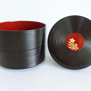 Jubako Box with carved circle design Japanese Urushi Red-Black Lacquered Wood Flower Gold Maki-e, 2 Tiers Stack Bento storage,Unused #S7249