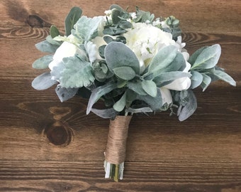 eucalyptus bridesmaid bouquet