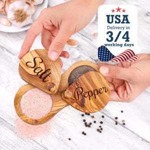 Handmade Olive Wood Salt and Pepper Cellar: 2-Compartment Pinch Pot