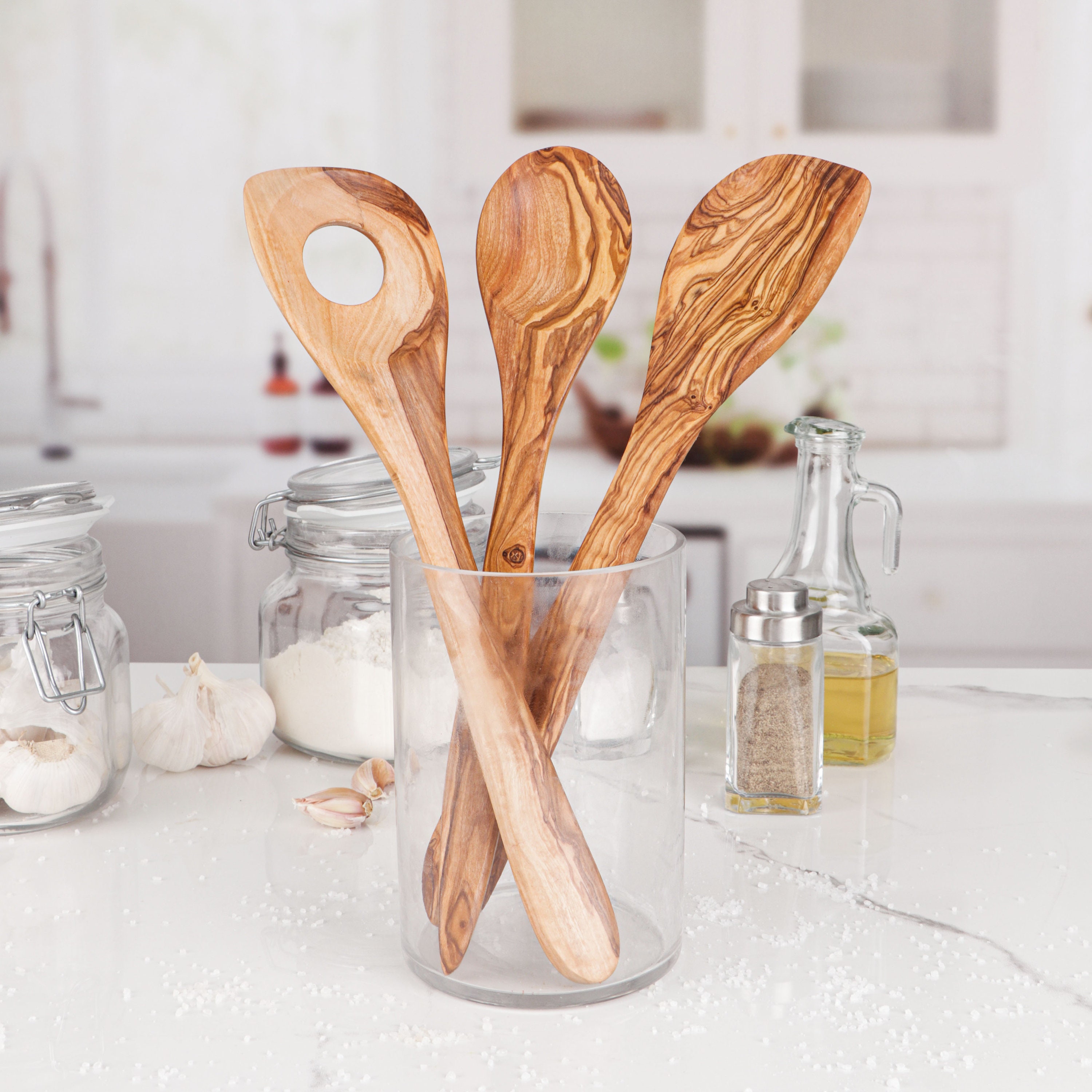 Personalized Olive Wood Cooking Spoons with Corner (Set of 2) – Forest Decor