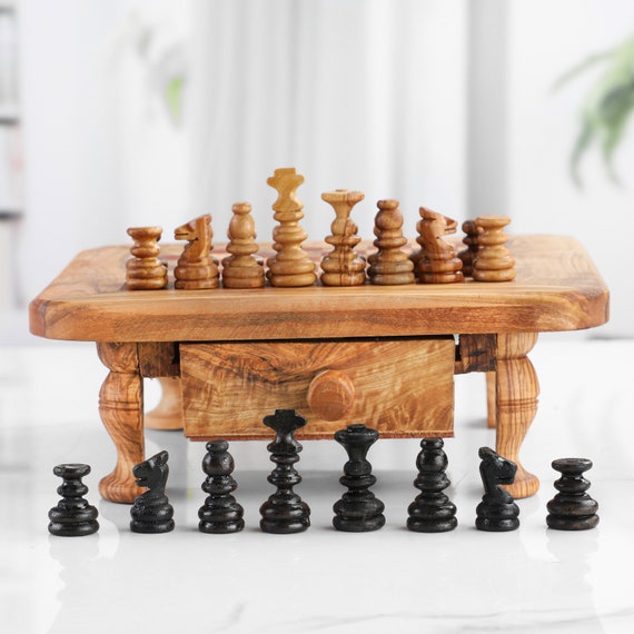 Fancy Wooden Chess Set with Storage and Pieces - Artisraw