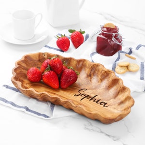 Wavy Edge Serving Platter handmade from Olive Wood / Handmade Wooden Platter / Wooden Serving Plate (+ FREE Wood Beeswax)