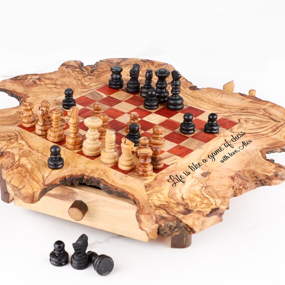 Handmade Olive Wood Chess Board - Wooden Chess Set with Hand Carved Chess  Pieces