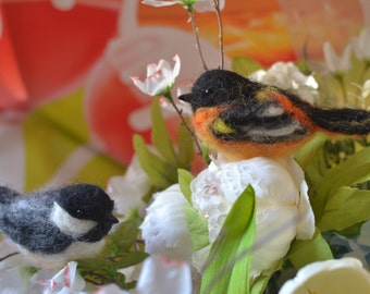 Needle felted birds. Spring birds. Easter birds. Birds home decor. Needle felted animals. Birds ornament. Needle felted Christmas ornament.