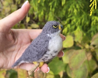 NEW! Peregrine falcon ornament. Needle  felted bird. Falcon bird gift. Christmas gift ornament.