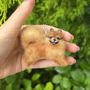 Needle felted dog ornament  custom color dollhouse dog Christmas decor Pomeranian. Wooland animals. Needlefelted animal dog