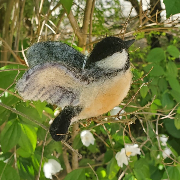 Needle felted chikadee. Flying bird needle felted animal. Birds with wings..