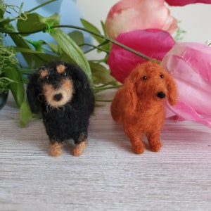 Dachshund  dog needle felted.doll house dog.miniature Dachshund.custom dog miniature needle felted.