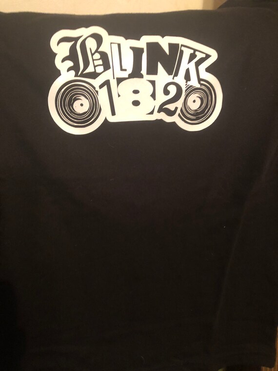 blink 182 shirt